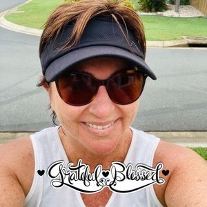 Meet your Posher, Deb